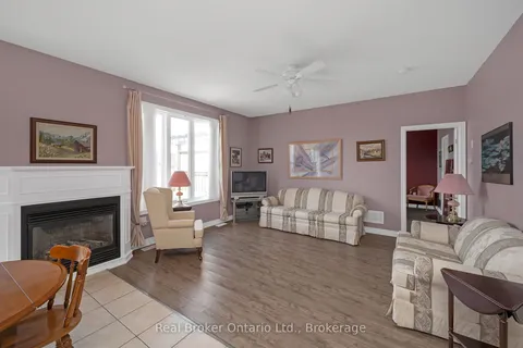 11 Sidare Court, ON L3M 4E8