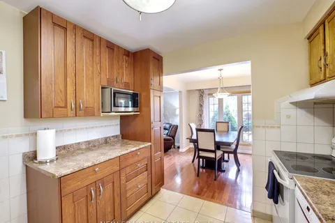 3311 Fairway Road, ON L2J 3R5