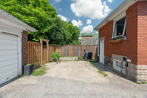 76 Beattie Avenue, ON N5W 2P2