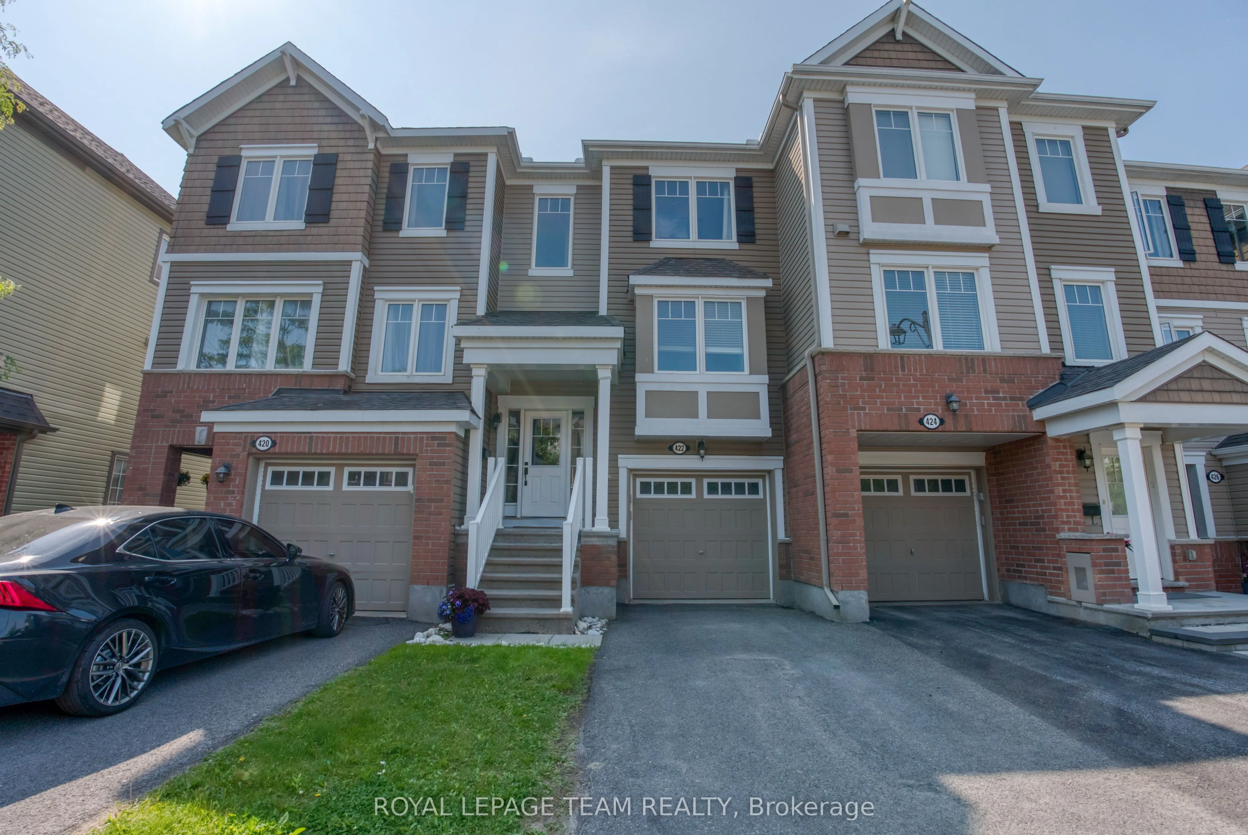 422 Coldwater Crescent, ON K2M 0J2