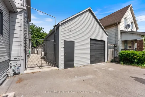 23 Lyndhurst Street, ON L8L 7G9