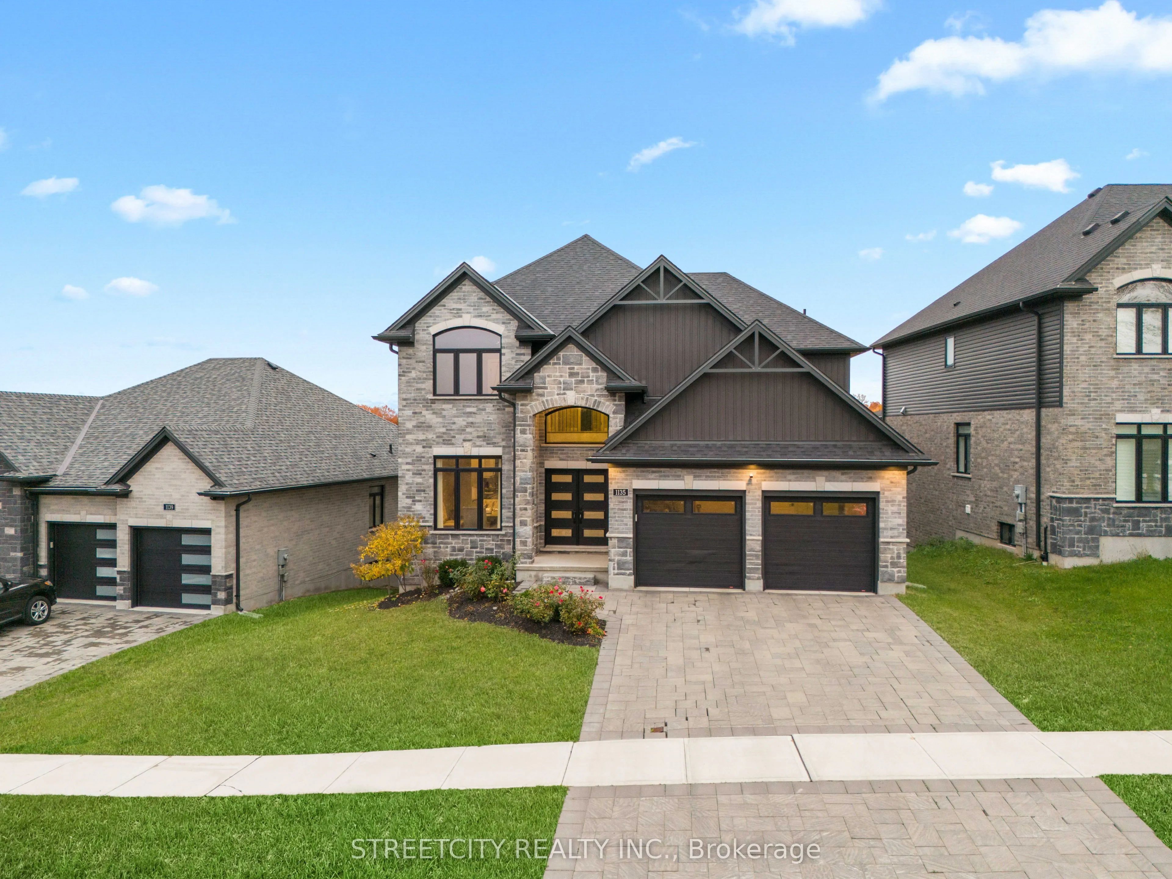1135 Meadowlark Ridge, London South, ON N6M 0H3