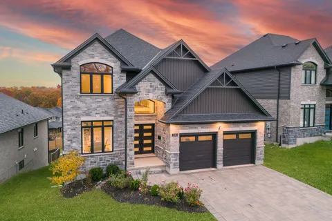 1135 Meadowlark Ridge, London South, ON N6M 0H3