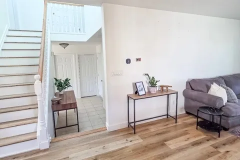 786 Maplewood Drive, ON N0H 2C4