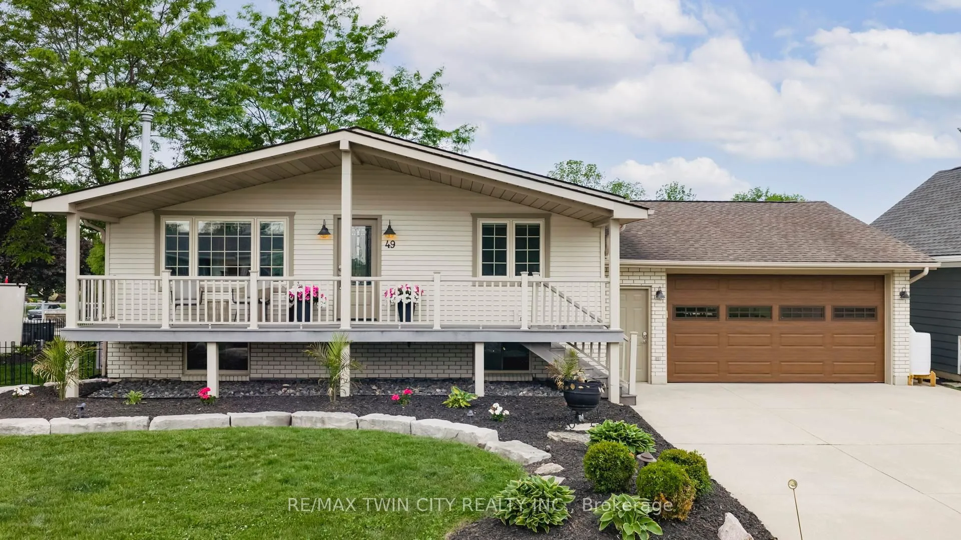 49 Gill Road, ON N0M 1T0