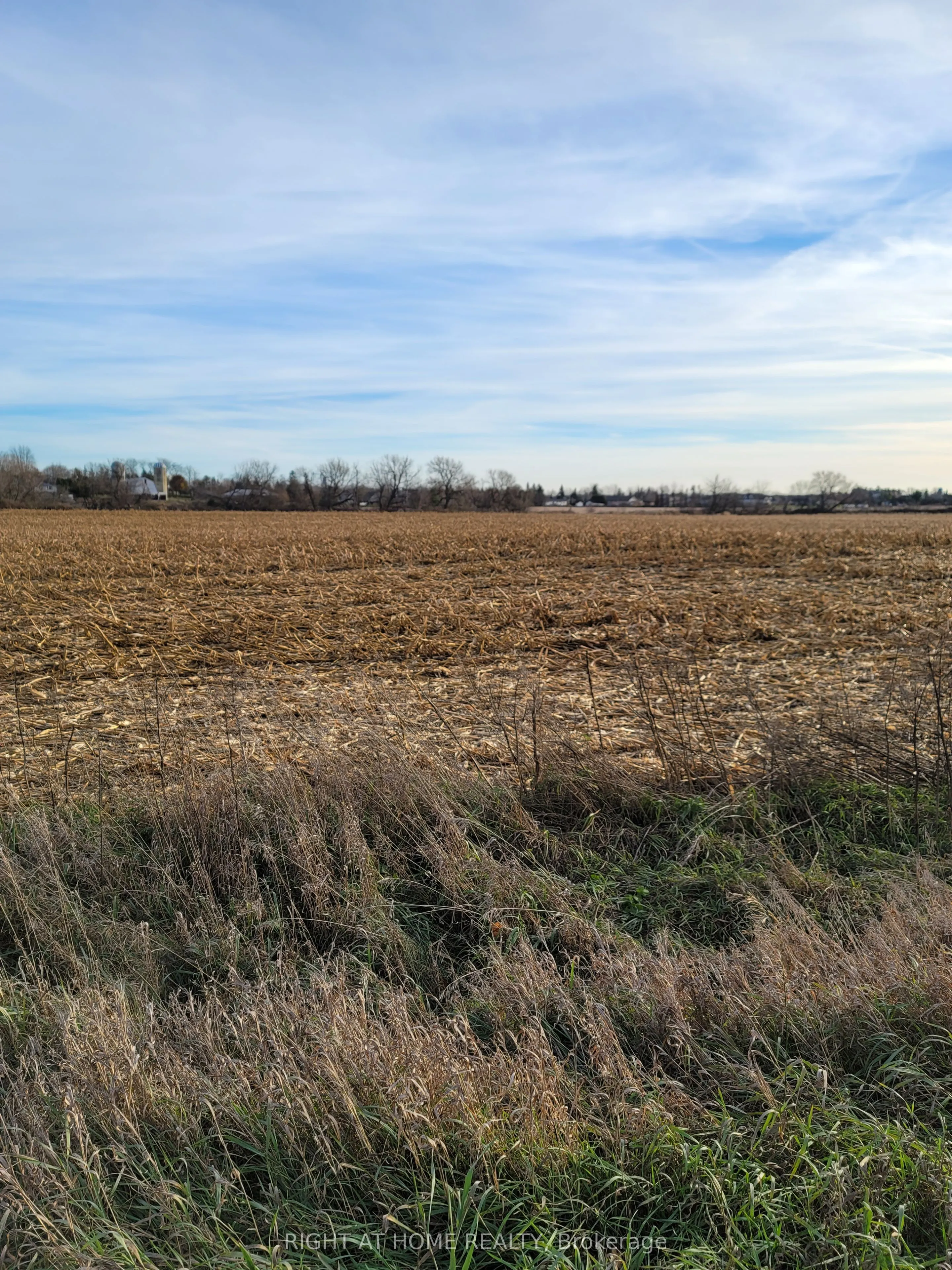 2408 ROGER STEVENS Drive, ON K0A 2T0