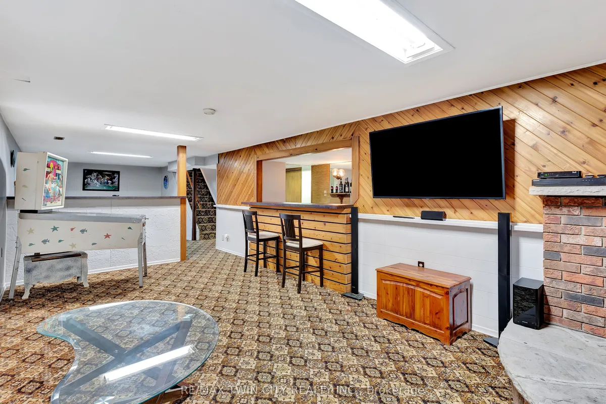 22 Victoria Street, ON N0B 1L0