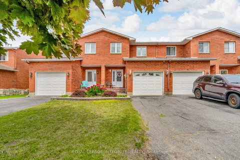 110 Heritage Pl Place, ON K6J 5V5