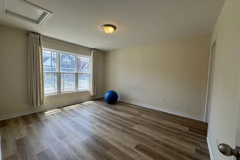 116 Rothwell Gardens, ON K9H 0G8