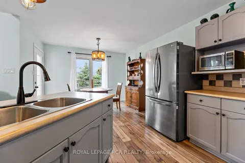 933 Greenwood Crescent, ON L9W 2Y9