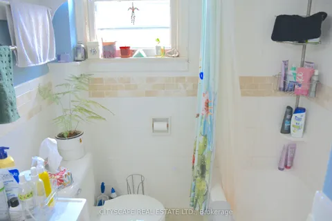 40 Elgin Street, ON N1R 5G9