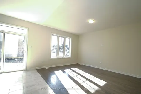 29 Hennessey Crescent, ON K9V 0P3