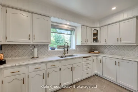 109 Huron Street, ON N0J 1J0