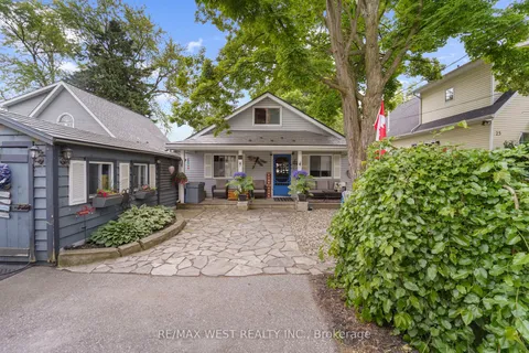 23 Holly Trail, ON N3C 2V4