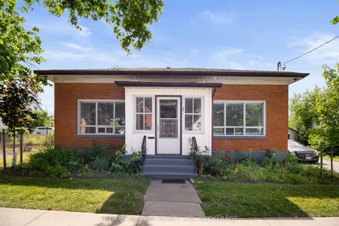 7 TASKER Street, ON L2R 3Z7