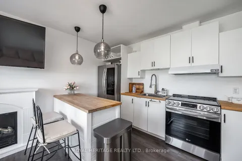 4244 Marsh Road, ON L1A 3V7