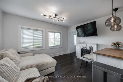 4244 Marsh Road, ON L1A 3V7