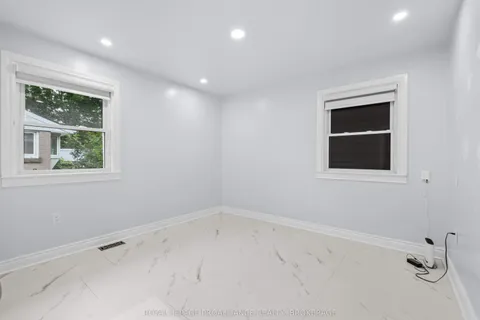 48 Ellerbeck Street, ON K7L 4H7