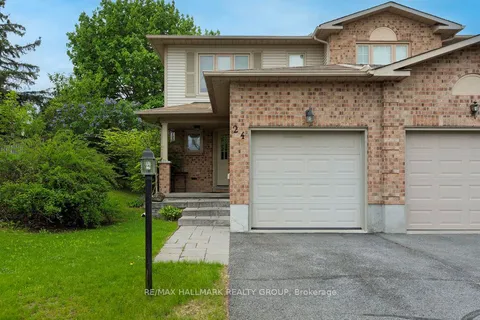 24 Ravenscroft Court, ON K2S 1R3