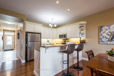 60 Princeton Place, ON K8N 0B3