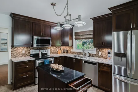 623 Louis Street, ON N0H 2C4