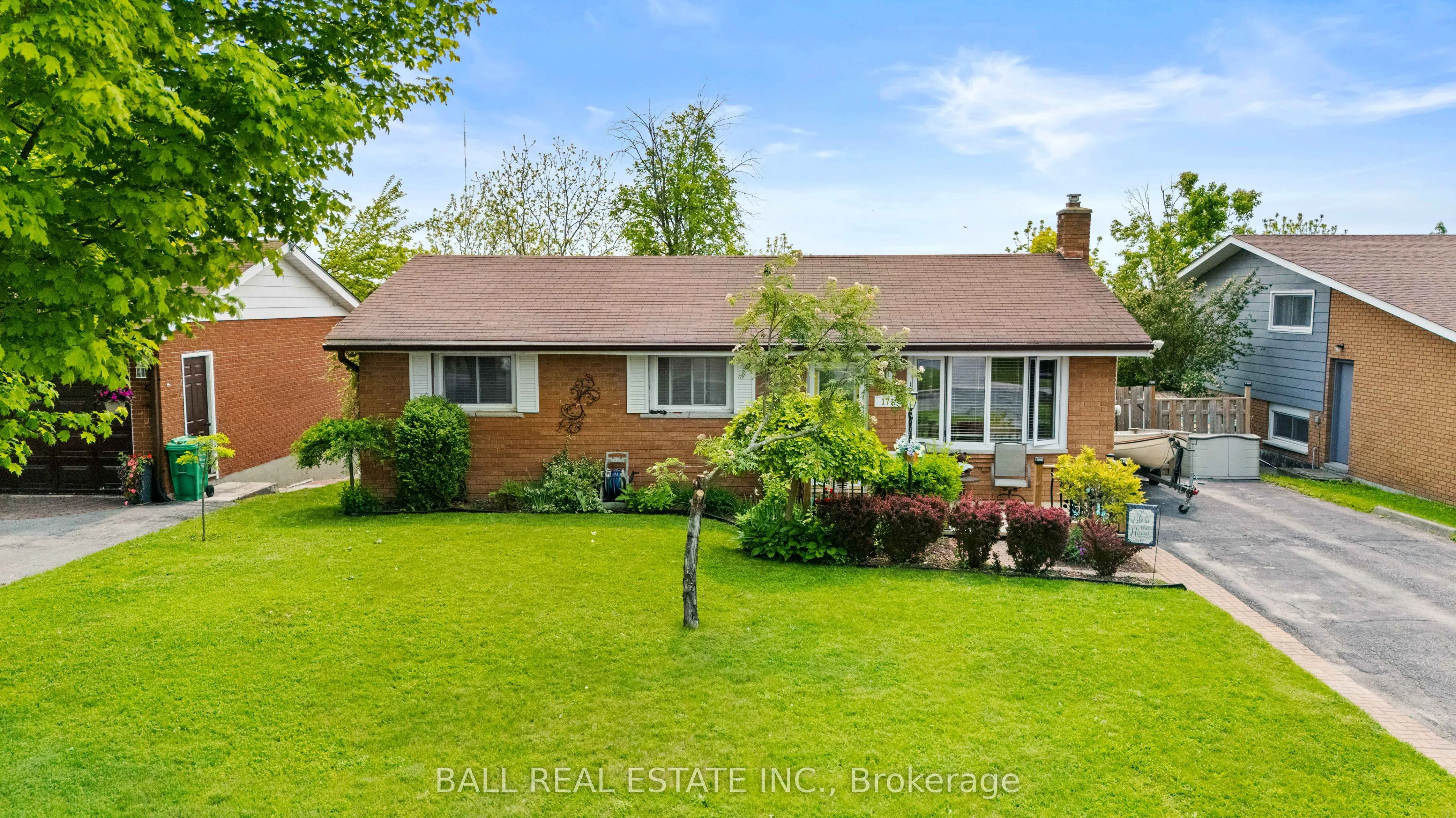 171 Herbert Street, ON K9H 6J1