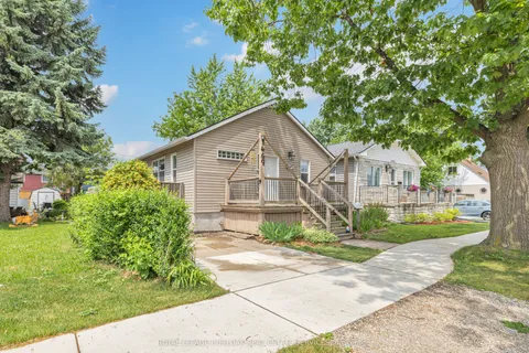 1469 Albert Road, ON N8Y 3R1