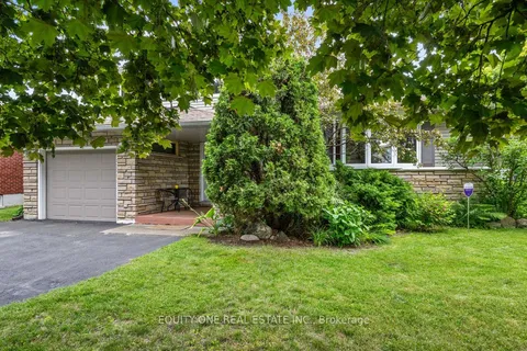 542 Sirois Avenue, ON K1K 1H4