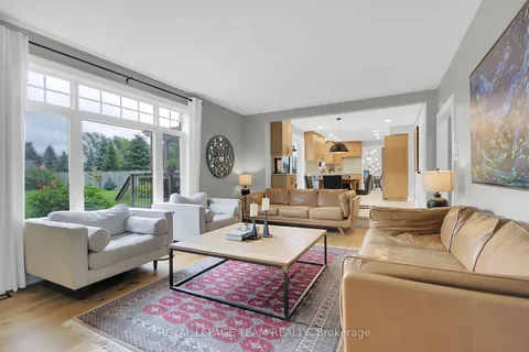 1571 STANLEYFIELD Crescent, ON K4P 1M7