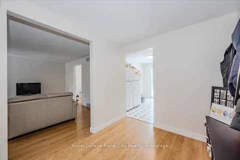 145 Kortright Road, ON N1G 3N9
