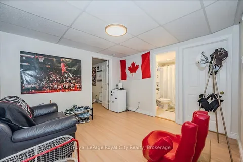145 Kortright Road, ON N1G 3N9