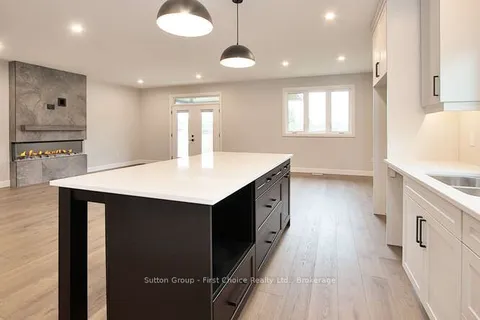 323 Orr Street, ON N5A 0J7