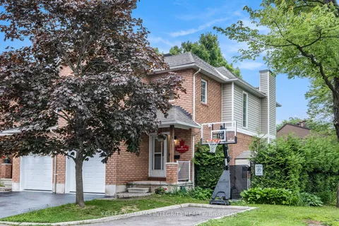50 Roseanne Lane, ON K1B 1C2