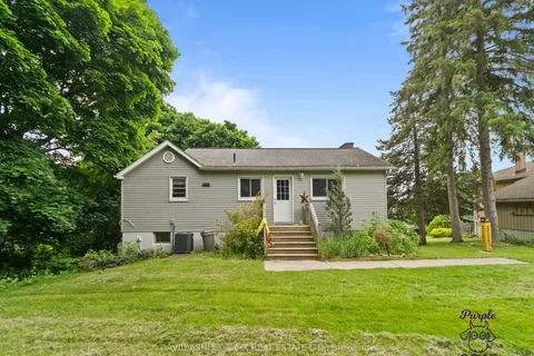 809-811 HILMOR Terrace, ON K6V 7G3