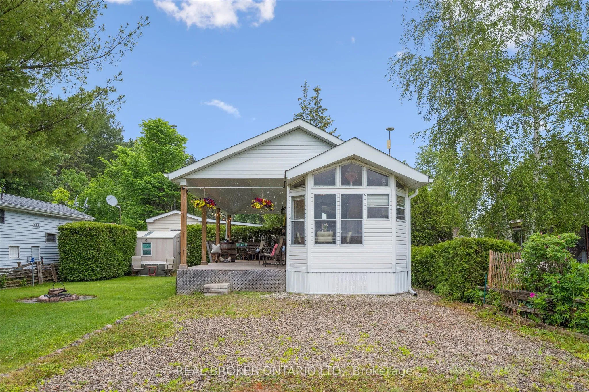 2 Elm Place, ON N1M 2W5