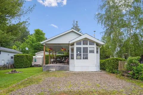 2 Elm Place, ON N1M 2W5