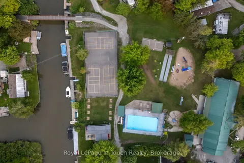 164 Lone Pine Road, ON L0K 1S0