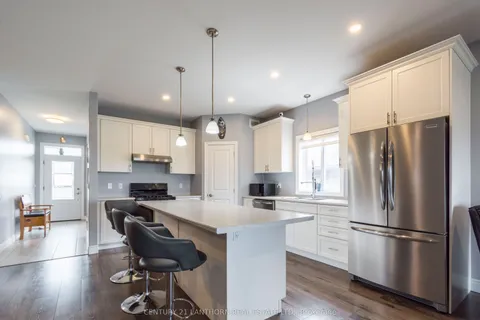 64 Redwood Drive, ON K8N 0K4