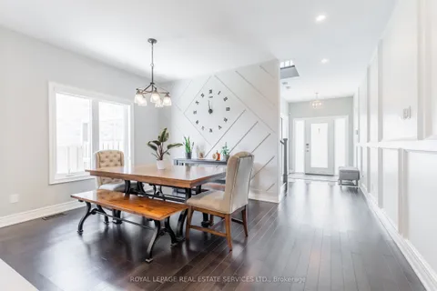 55 Spruce Crescent, ON L3C 0C6