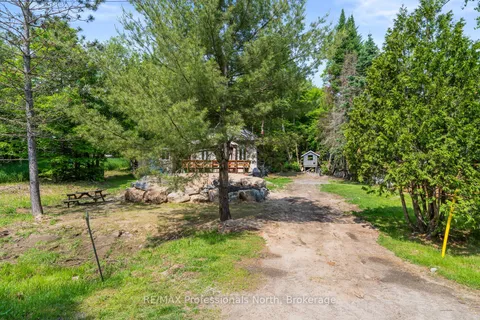 18 John Street, ON P0A 1Y0