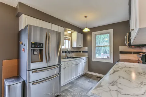 1366 Aldersbrook Road, ON N6G 3J3
