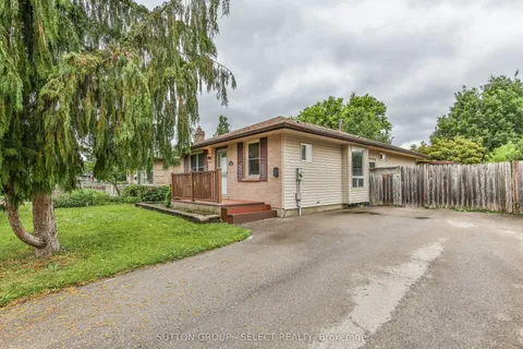 1366 Aldersbrook Road, ON N6G 3J3
