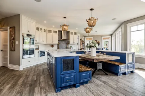 225 HILLCREST Drive, ON K0A 1A0