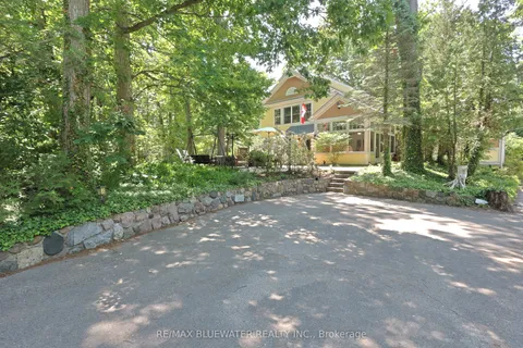 5 PHILLIP Street, ON N0M 1T0