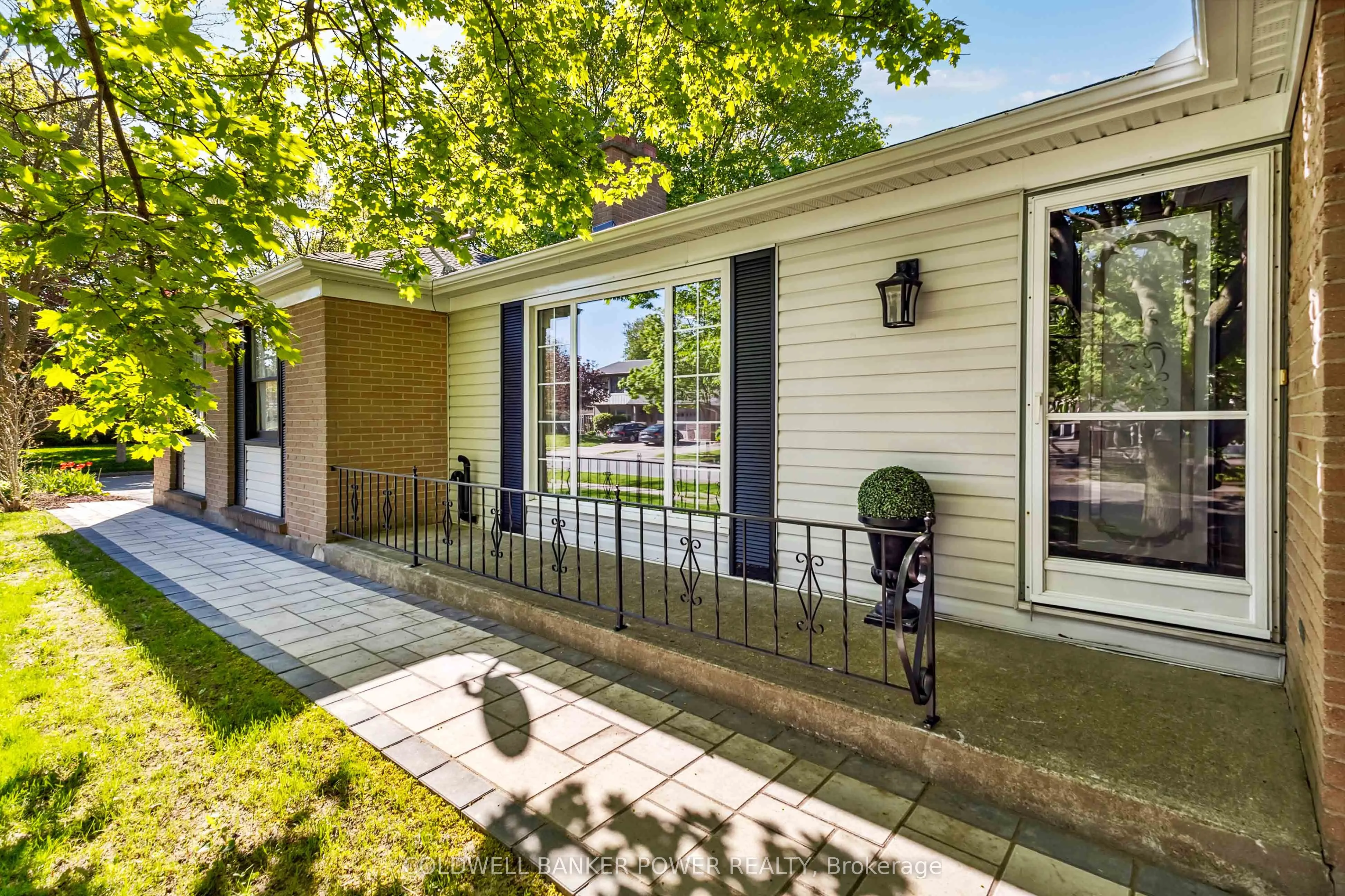 52 STUYVESANT Place, ON N6J 3S9