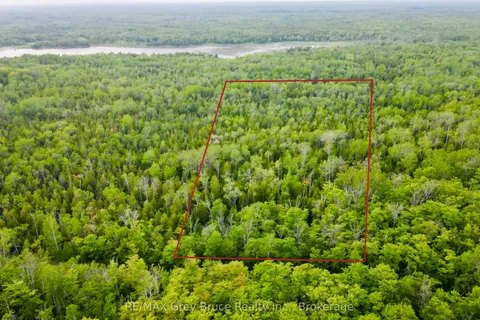 PT LT 27 CON 1 EBR PT 2 Barney's Boulevard, ON N0H 1Z0