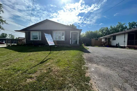 310 Brant Street, ON N1A 2A8