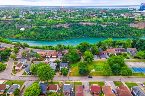 5244 Ontario Avenue, ON L2E 3S3