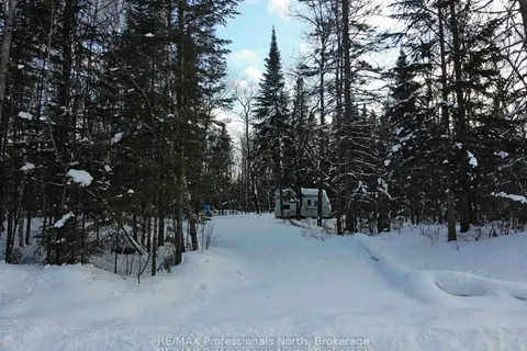 15 Robert Road, ON P1H 2J4