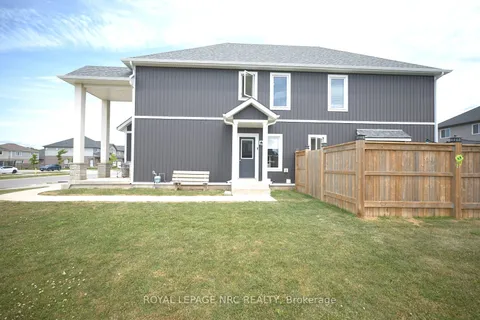 14 Lamb Crescent, ON L2V 0G8